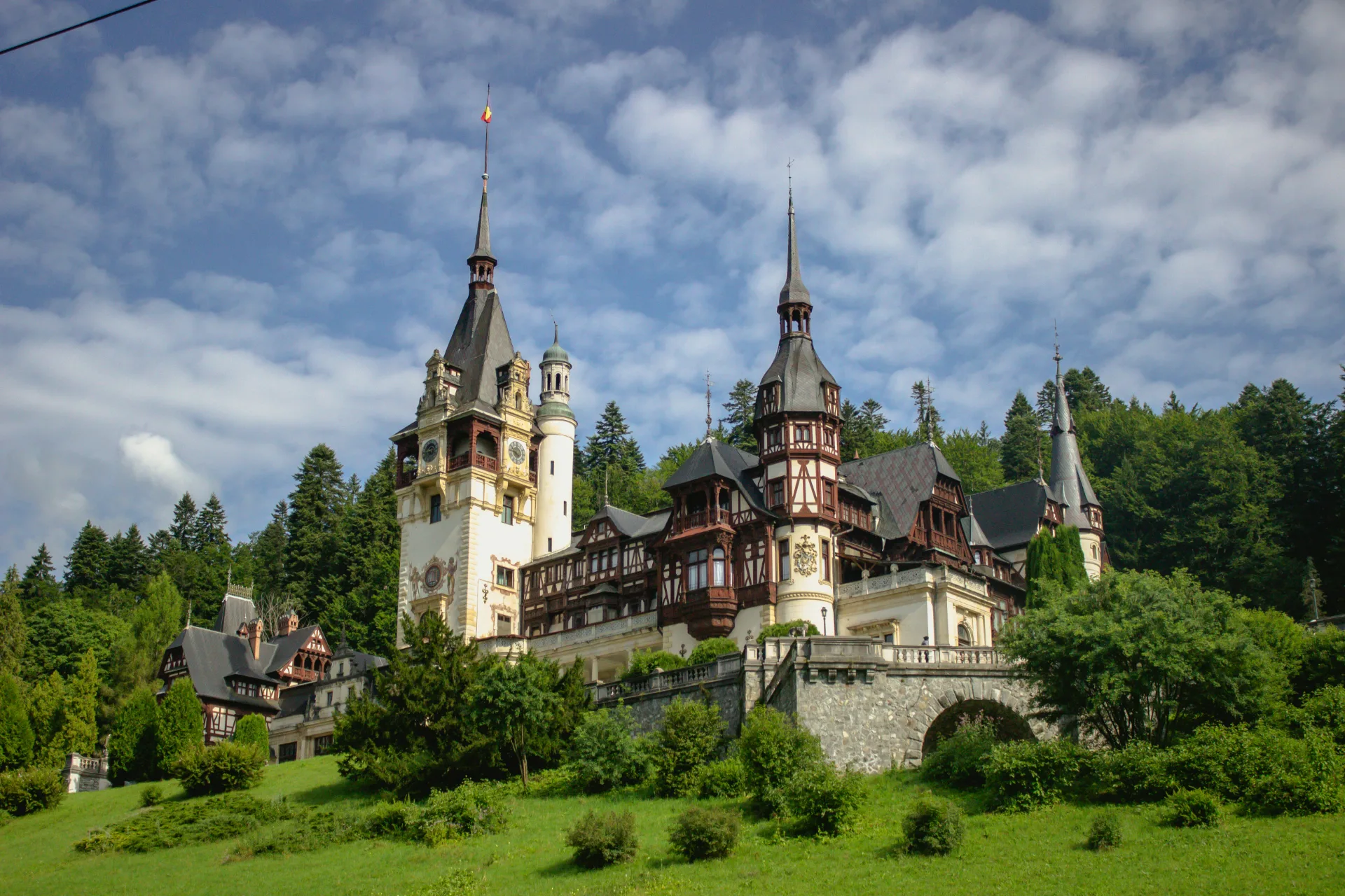 Photo by <a href="https://unsplash.com/@reanimatedmanx?utm_source=unsplash&utm_medium=referral&utm_content=creditCopyText">Reanimated Man X</a> on <a href="https://unsplash.com/photos/a-large-castle-with-towers-on-top-of-a-hill-DE7I5KDnJic?utm_source=unsplash&utm_medium=referral&utm_content=creditCopyText">Unsplash</a>
      
